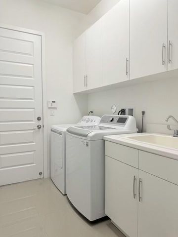 10785 Coral Street, Parkland, FL 33076