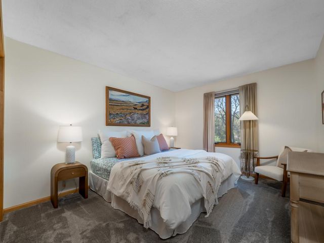 9803 Hall Avenue NE, Monticello, MN 55362