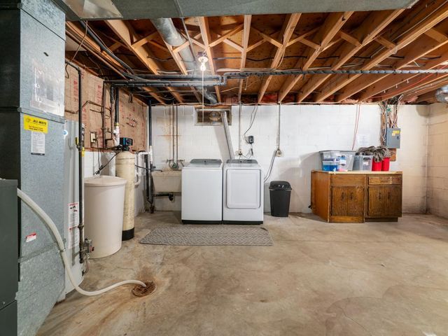 9803 Hall Avenue NE, Monticello, MN 55362