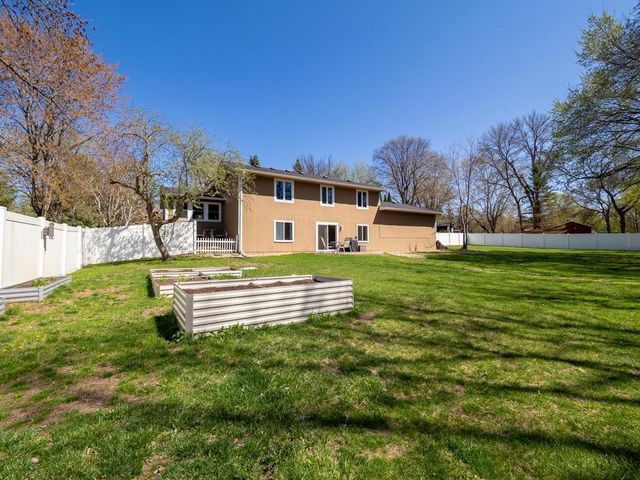 9803 Hall Avenue NE, Monticello, MN 55362