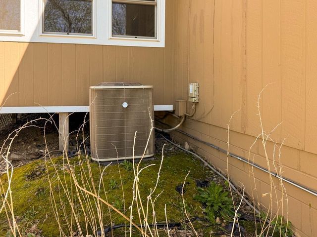 9803 Hall Avenue NE, Monticello, MN 55362