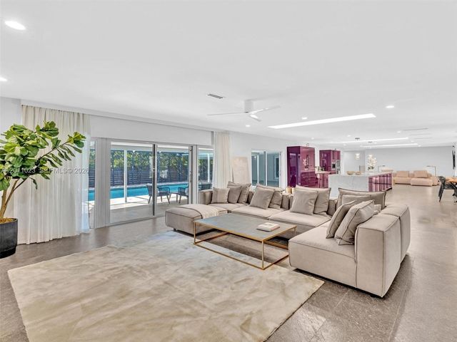 840 S Southlake Drive 0, Hollywood, FL 33019