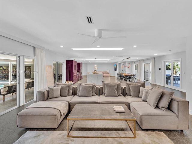 840 S Southlake Drive 0, Hollywood, FL 33019