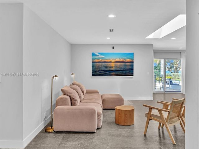 840 S Southlake Drive 0, Hollywood, FL 33019