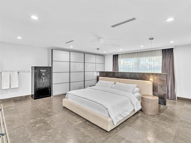 840 S Southlake Drive 0, Hollywood, FL 33019