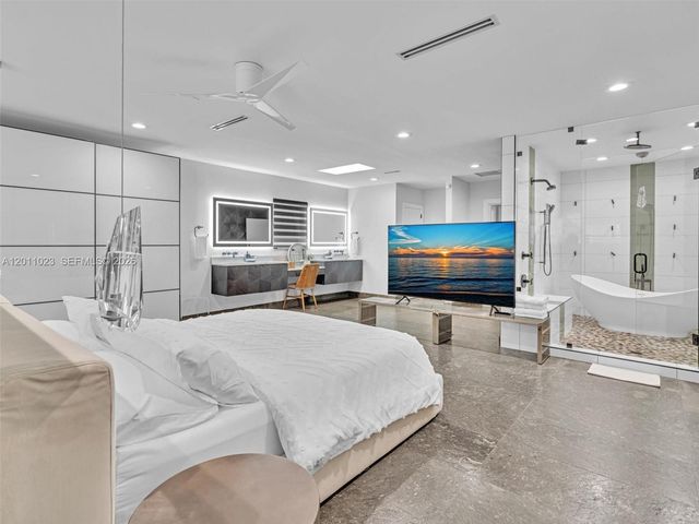 840 S Southlake Drive 0, Hollywood, FL 33019