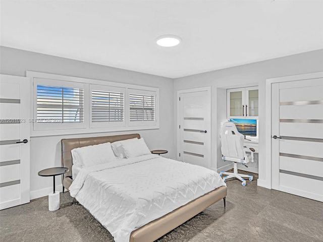 840 S Southlake Drive 0, Hollywood, FL 33019