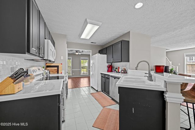 703 Barney Fones Drive, Havelock, NC 28532