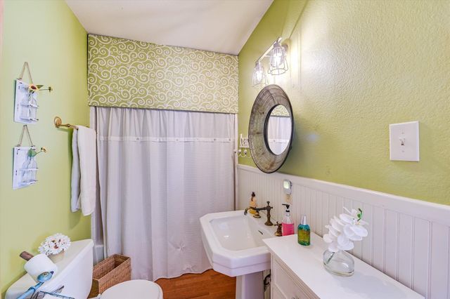 17009 E Darleen DR 2, Leander, TX 78641