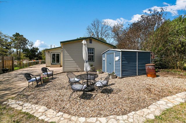 17009 E Darleen DR 2, Leander, TX 78641