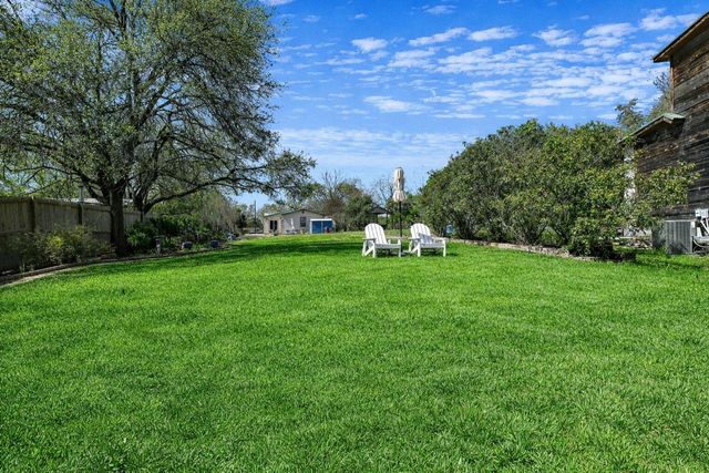 17009 E Darleen DR 2, Leander, TX 78641