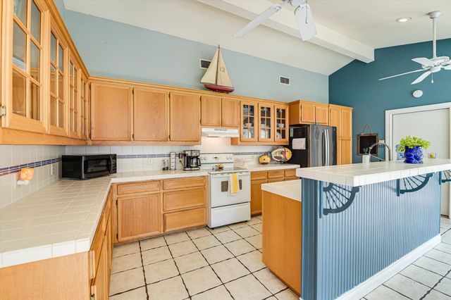 17009 E Darleen DR 2, Leander, TX 78641