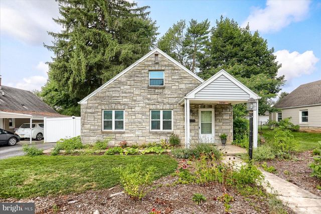 1806 LETCHWORTH DR, Camp Hill, PA 17011