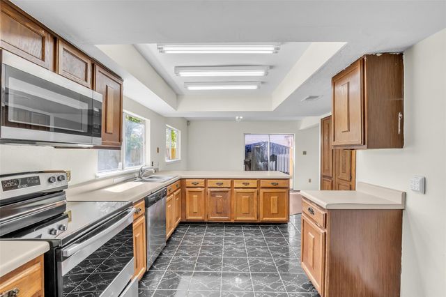 3551 Duncaster Drive, Missouri City, TX 77459