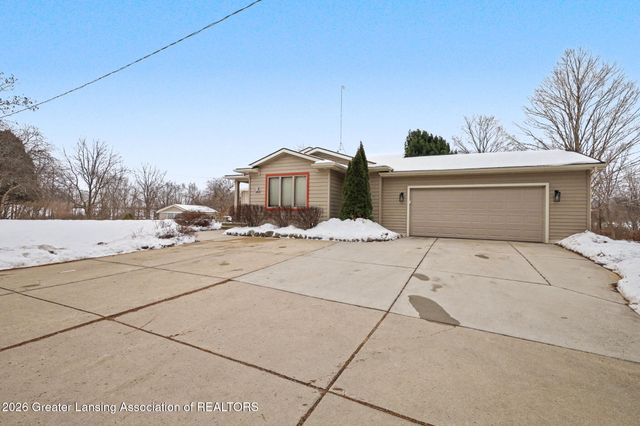 5286 Alward Road, Laingsburg, MI 48848