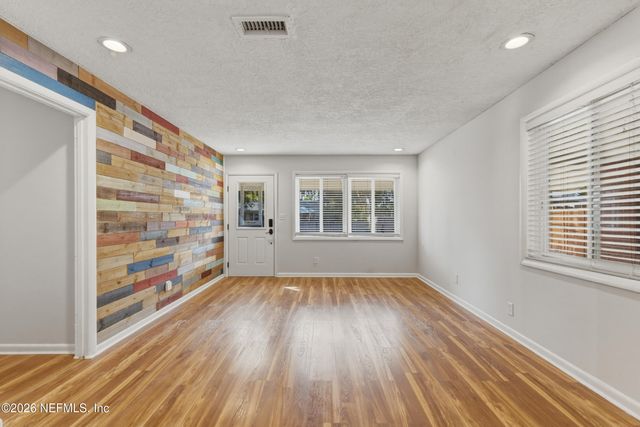 3873 SHADY Lane, Jacksonville, FL 32277