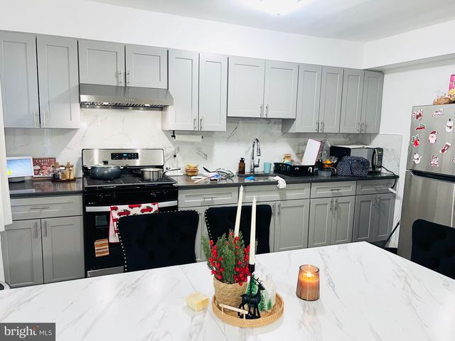 3019 SAINT VINCENT ST, Philadelphia, PA 19149