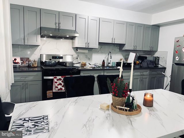 3019 SAINT VINCENT ST, Philadelphia, PA 19149