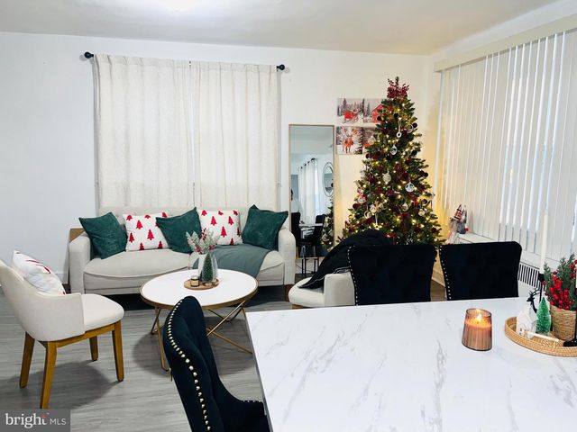 3019 SAINT VINCENT ST, Philadelphia, PA 19149