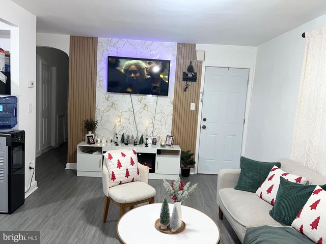 3019 SAINT VINCENT ST, Philadelphia, PA 19149