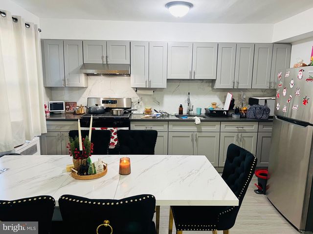 3019 SAINT VINCENT ST, Philadelphia, PA 19149