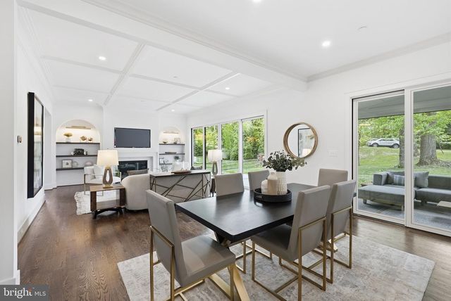7604 CHARLESTON DR, Bethesda, MD 20817