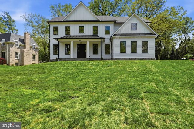 7604 CHARLESTON DR, Bethesda, MD 20817