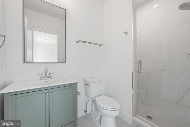 7604 CHARLESTON DR, Bethesda, MD 20817