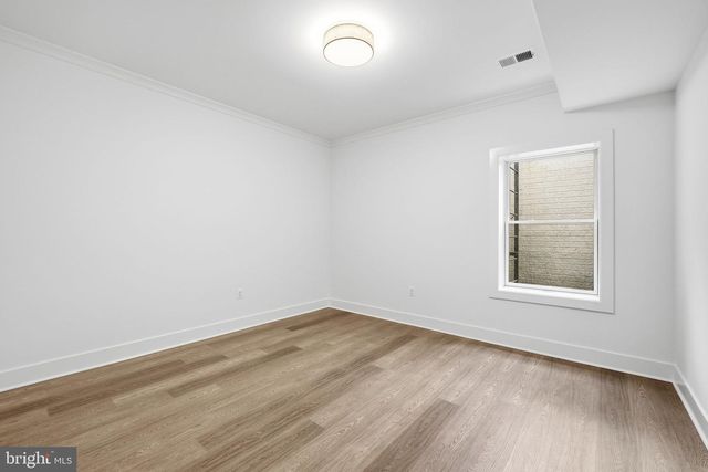 7604 CHARLESTON DR, Bethesda, MD 20817