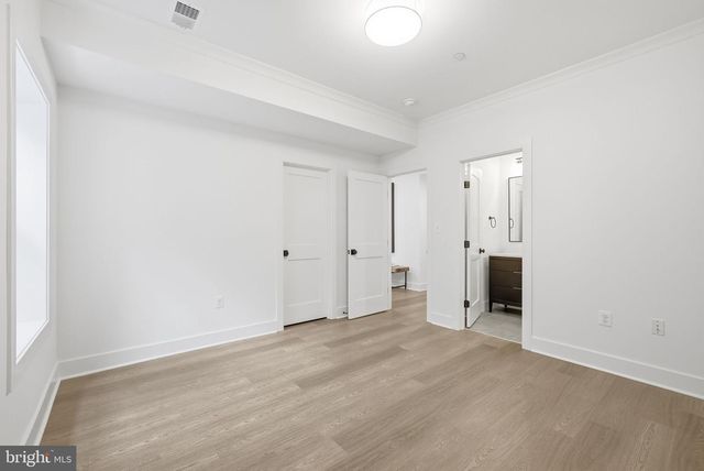 7604 CHARLESTON DR, Bethesda, MD 20817