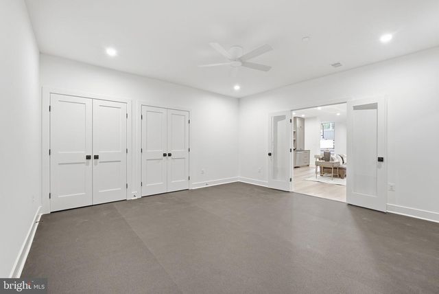 7604 CHARLESTON DR, Bethesda, MD 20817