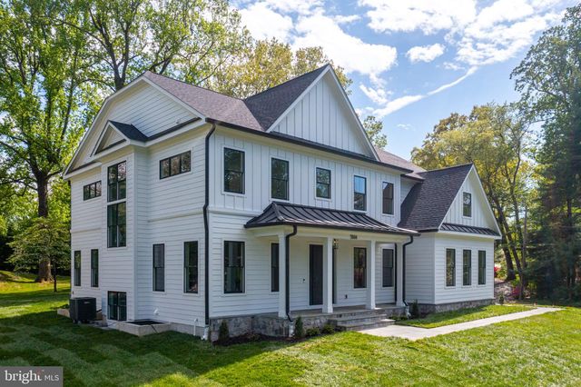 7604 CHARLESTON DR, Bethesda, MD 20817