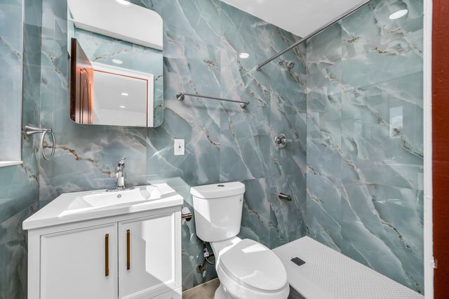 461 NE 44TH Street, Boca Raton, FL 33431
