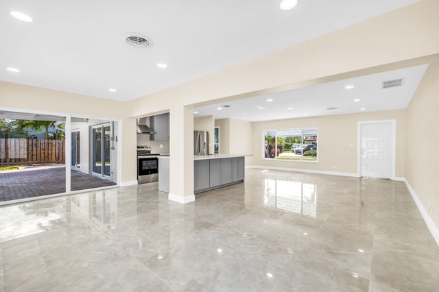 461 NE 44TH Street, Boca Raton, FL 33431