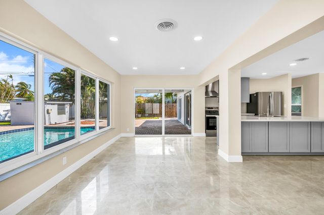 461 NE 44TH Street, Boca Raton, FL 33431