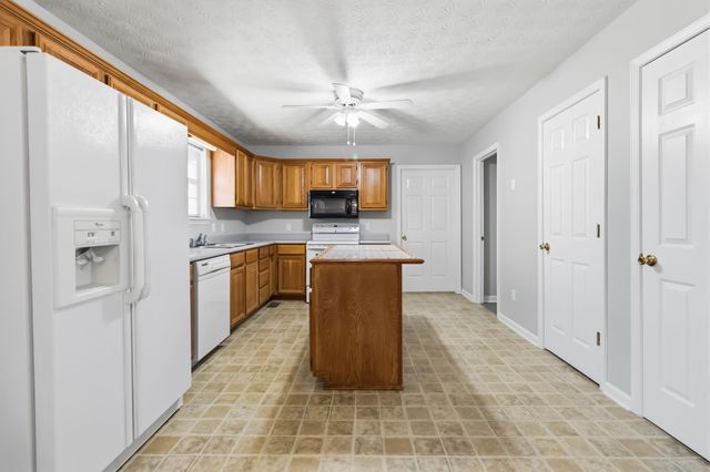 15 Douglas Avenue, Stanford, KY 40484