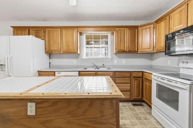 15 Douglas Avenue, Stanford, KY 40484