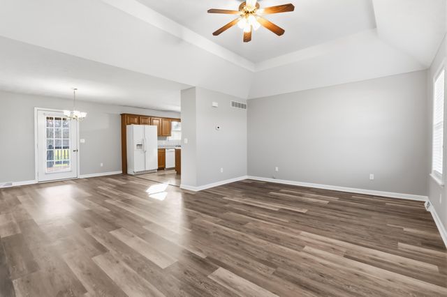 15 Douglas Avenue, Stanford, KY 40484