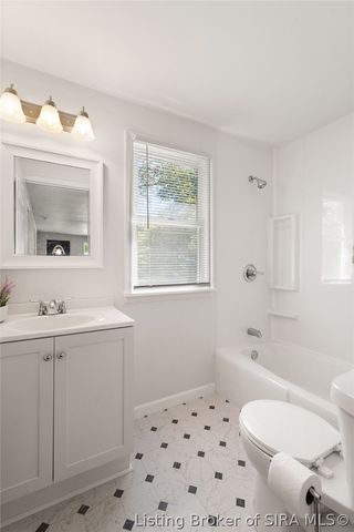 132 Church Street, Charlestown, IN 47111