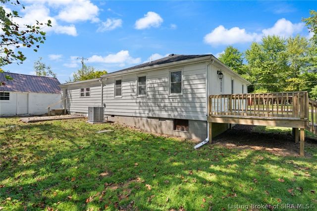 132 Church Street, Charlestown, IN 47111
