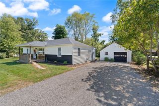 132 Church Street, Charlestown, IN 47111