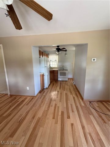 978 Center Road, East Liverpool, OH 43920