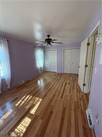 978 Center Road, East Liverpool, OH 43920