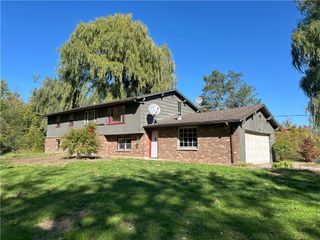 2517 State Route 104, Ontario, NY 14519