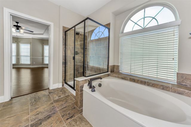 2939 Pino, Grand Prairie, TX 75054