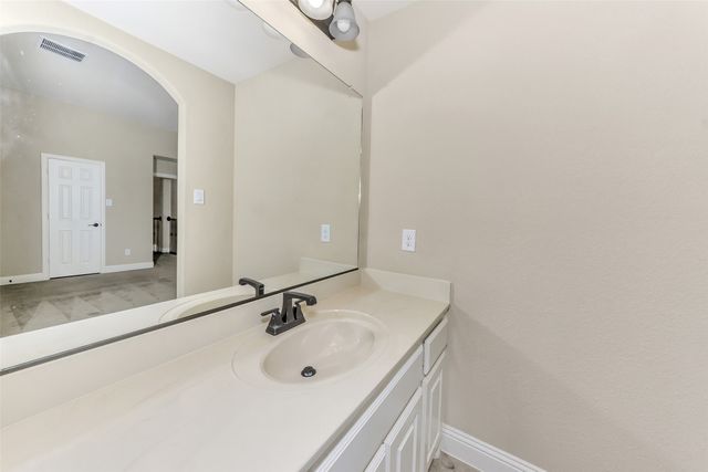 2939 Pino, Grand Prairie, TX 75054