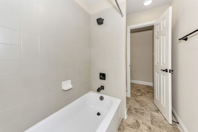 2939 Pino, Grand Prairie, TX 75054