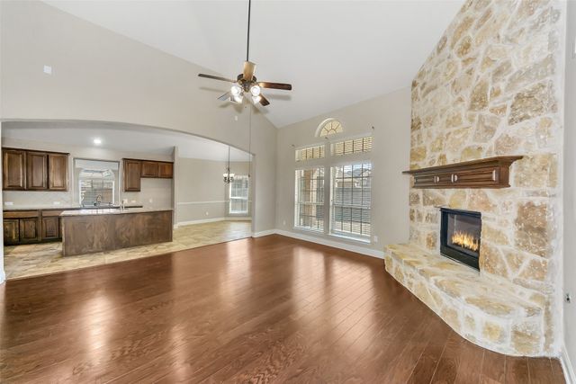 2939 Pino, Grand Prairie, TX 75054