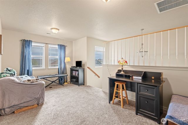 807 7th Avenue NE, Ephrata, WA 98823