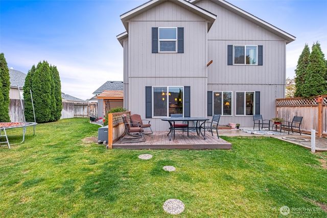 807 7th Avenue NE, Ephrata, WA 98823